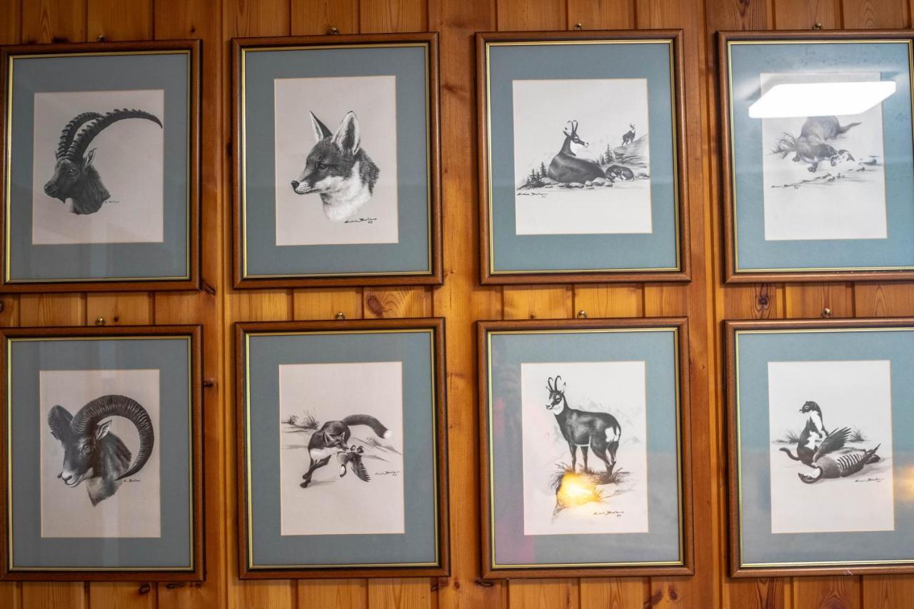 Hotel & Restaurant Perret - Mountain People Valgrisenche Exterior photo